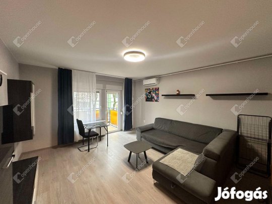 Eladó ingatlan, Balatonalmádi