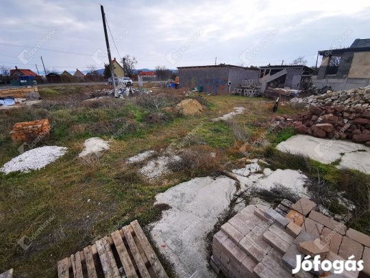 Eladó ingatlan, Balatonfüred