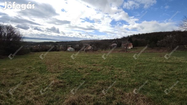 Eladó ingatlan, Balatonudvari