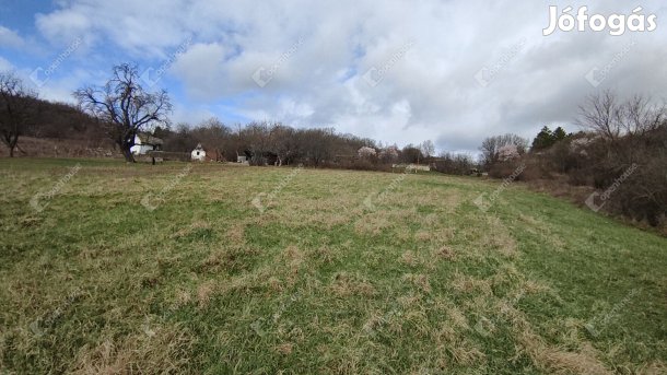 Eladó ingatlan, Balatonudvari