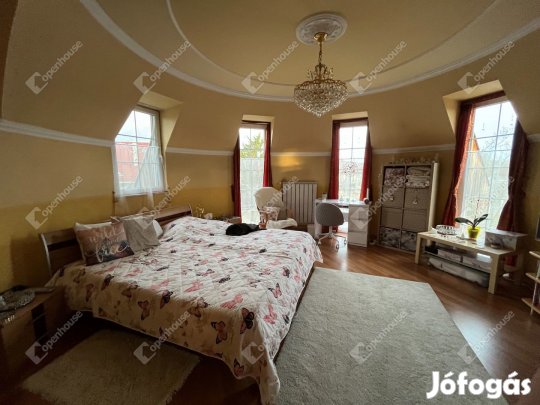 Eladó ingatlan, Siófok