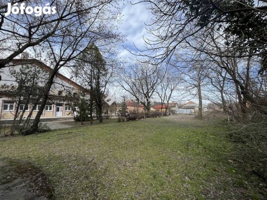 Eladó intézmény, Budapest 21. ker.