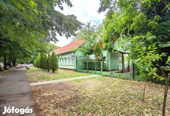 Eladó intézmény, Mezőkovácsháza