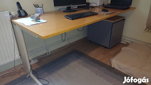 Eladó íróasztal és tároló