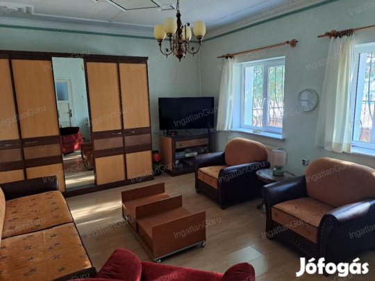 Eladó iroda Kecskemét, Katonatelep