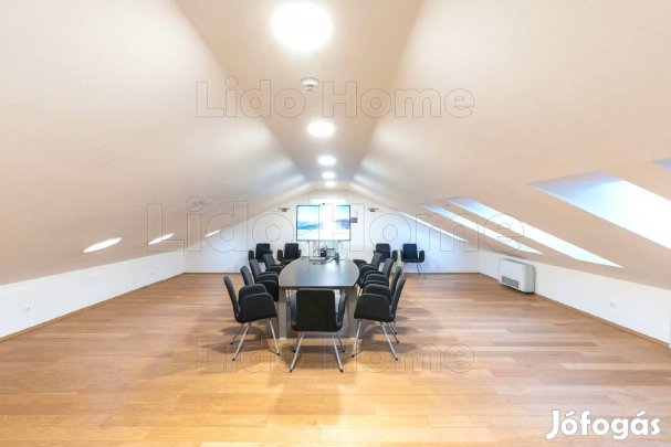 Eladó iroda Sopronba!
