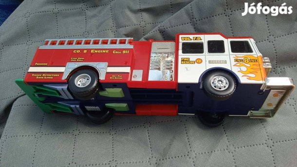 Eladó játék tűzoltóautó! 