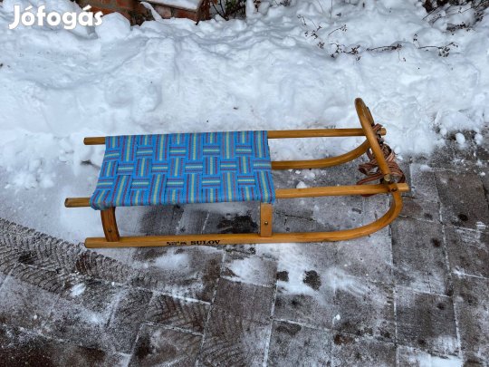 Eladó jó állapotú, Sulov márkájú szánkó Egerben