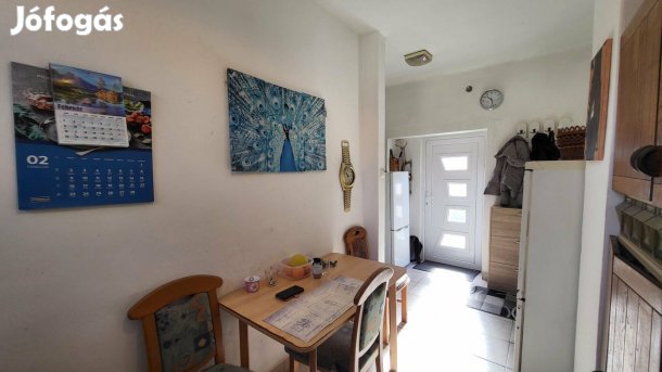 Eladó jó állapotú családi ház Tapolcán!