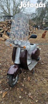 Eladó jó állapotu motor.