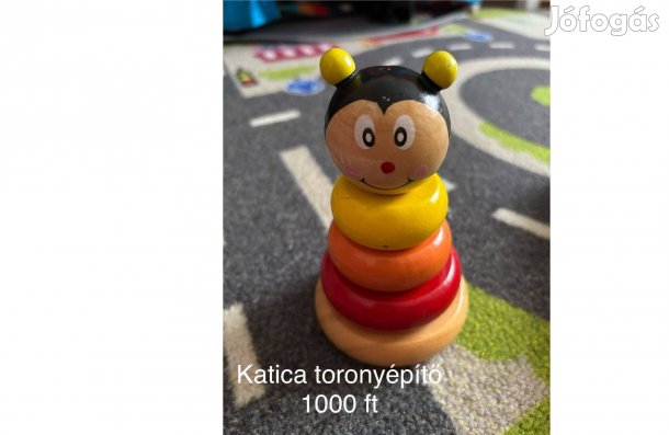 Eladó katica formájú fa toronyépítő játék (2 éves kortól)