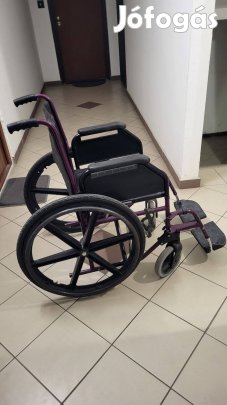 Eladó kerekes szék