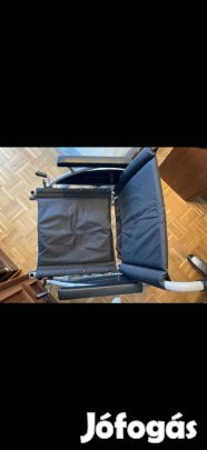 Eladó kerekesszék Rehab B-4200/M