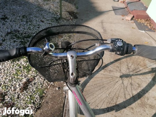 Eladó kerékpár kitünő állapotban 