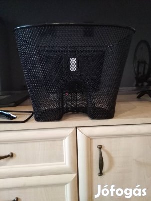 Eladó kerékpár kosár