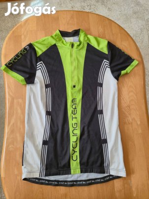 Eladó kerékpáros mez M-es méretben (2 db van belőle)