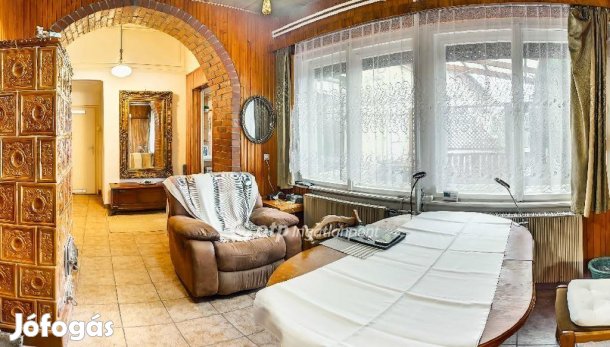 Eladó kertkapcsolatos társasházi lakás, Putnok