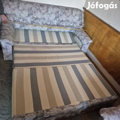 Eladó kétszemélyes kihúzhatós kanapé ágy fotellel