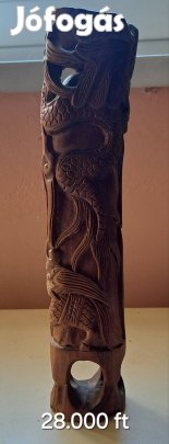 Eladó kézzel készített fafaragvány