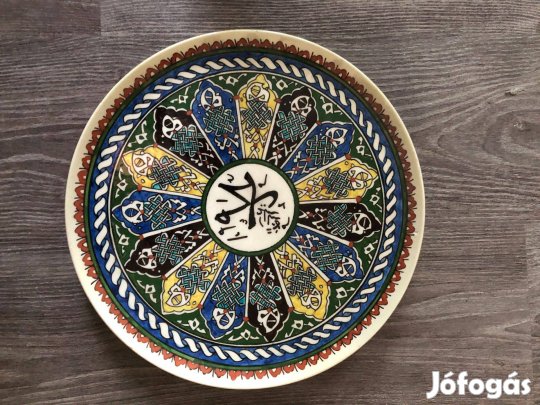 Eladó kézzel készült török kerámia fali dísztányér