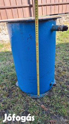 Eladó kiegyenlítő tartály