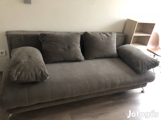 Eladó kihuzhato 2 személyes kanapé