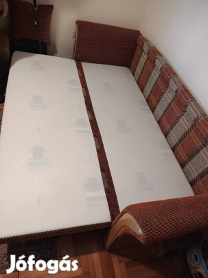 Eladó kihúzható ágy!