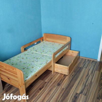 Eladó kihúzható gyerek ágy