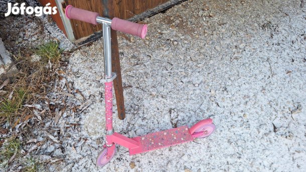 Eladó kilány roller