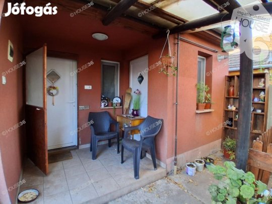 Eladó kis ház a Hunyadivárosban!