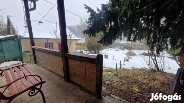Eladó kis ház nagy telekkel Perecesen! - Miskolc