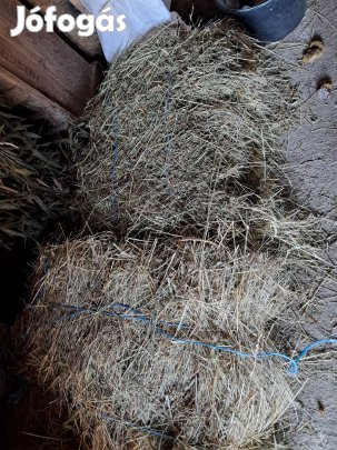 Eladó kis kockabála 