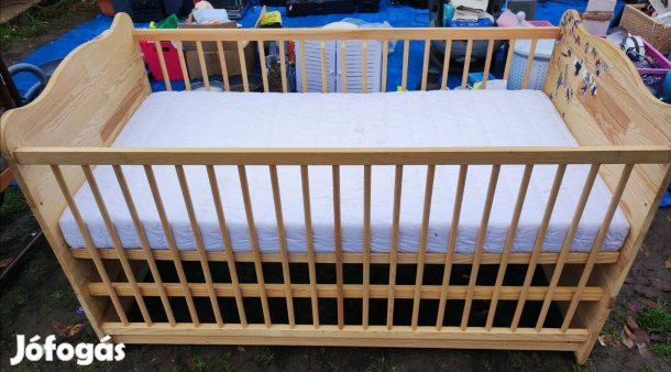 Eladó kiságy szép megkímélt állapotú