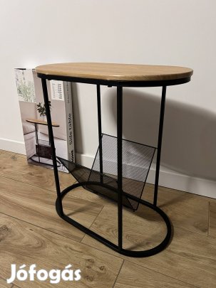 Eladó kisasztal