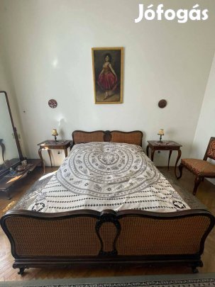 Eladó kiváló állapotú neobarokk ágy