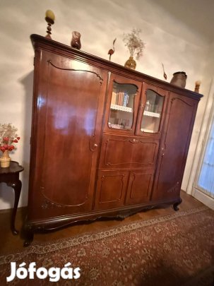 Eladó kiváló állapotú neobarokk szekrénysor