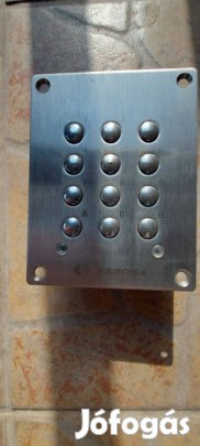 Eladó kódkapcsoló