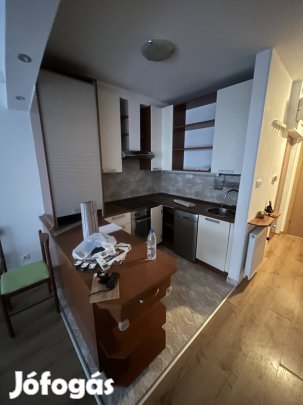 Eladó komplett konyhabútor gépekkel - Budapest XIII. (Angyalföld)