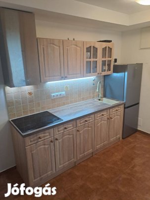 Eladó konyhabútor gépekkel-Siófok-Sóstó