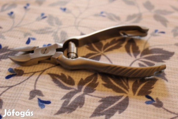 Eladó köröm és Bőrcsípő fogó masszív