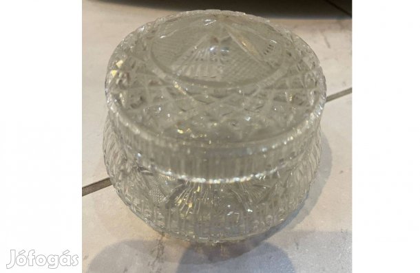 Eladó kristály bonbonier hibátlan állapotban