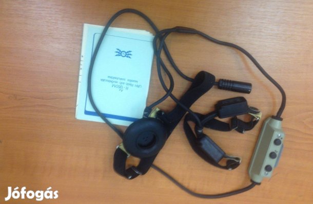 Eladó külső kezelő egység (R-1260 típusú) URH adóvevő készülékhez!