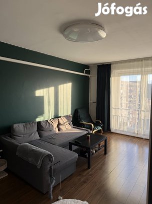 Eladó lakás 3. Kerület Békásmegyer Hegy felől