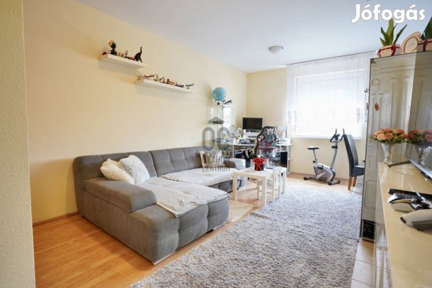 Eladó lakás Budapest 18. ker., Újpéteritelep