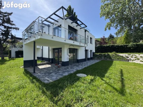 Eladó lakás Budapest 3. ker., Táborhegy