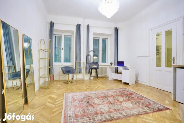 Eladó lakás Budapest 5. ker., Belváros