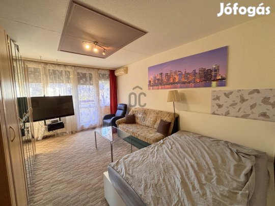 Eladó lakás Budapest 8. ker., Corvin negyed