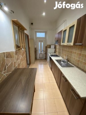 Eladó lakás Budapest 8. ker., Csarnok negyed