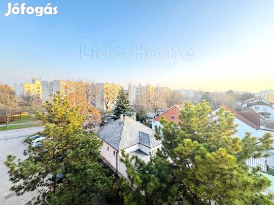 Eladó lakás Győr-Szabadhegyen!