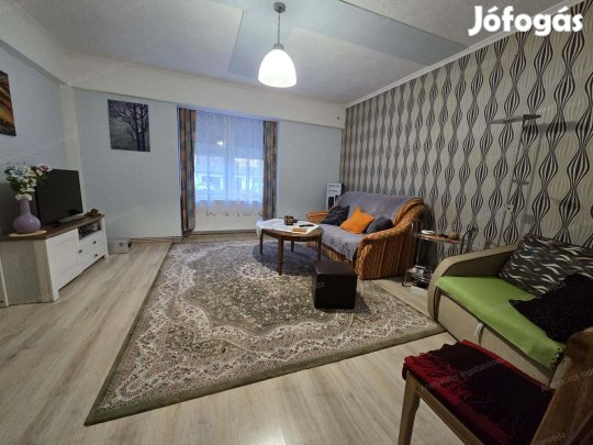 Eladó lakás Gyulán!